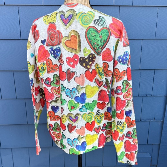 Colorful Heart Print Lightweight Sweater NWOT medium - Picture 6 of 8